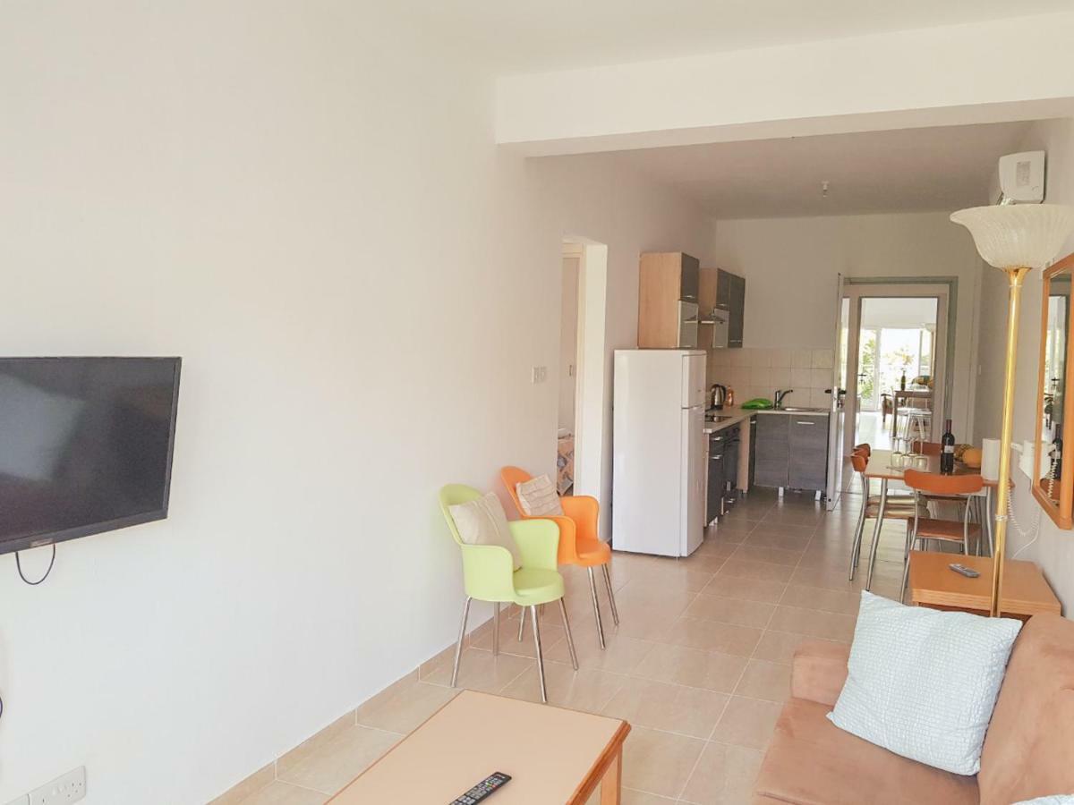 Paphos Apartments Eksteriør billede